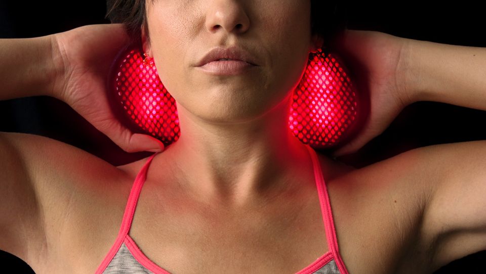 Benefits of Localized Regenerative Light Therapy and Nutraceutical Support
